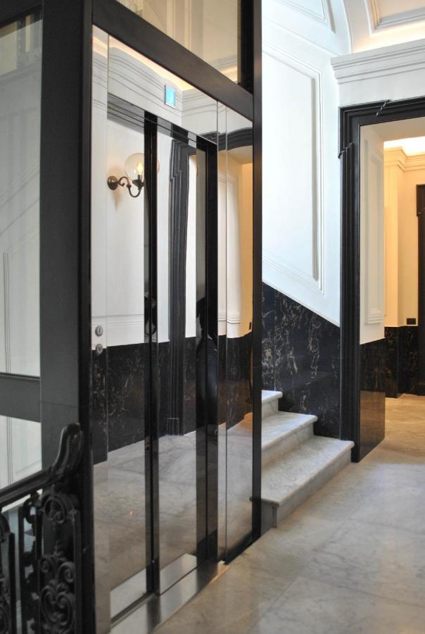 Palazzo Nana Suites & Apartments Naples Luaran gambar