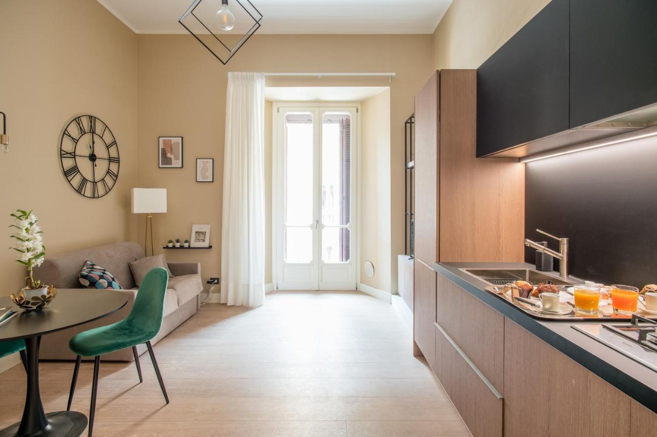 Palazzo Nana Suites & Apartments Naples Luaran gambar