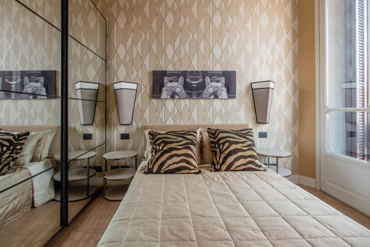 Palazzo Nana Suites & Apartments Naples Luaran gambar