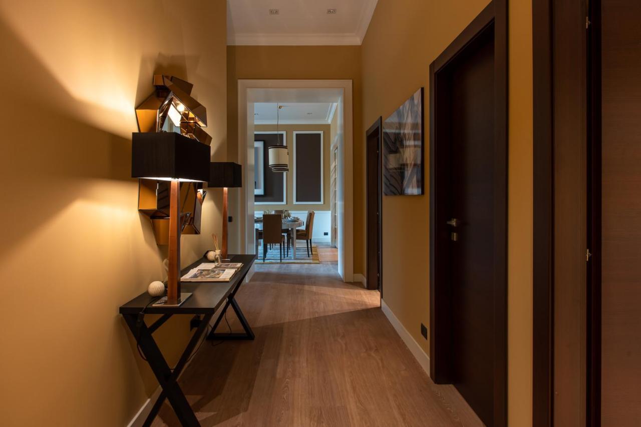 Palazzo Nana Suites & Apartments Naples Luaran gambar
