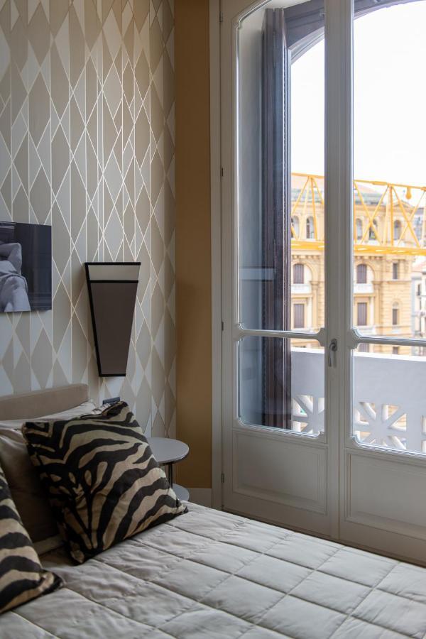 Palazzo Nana Suites & Apartments Naples Luaran gambar